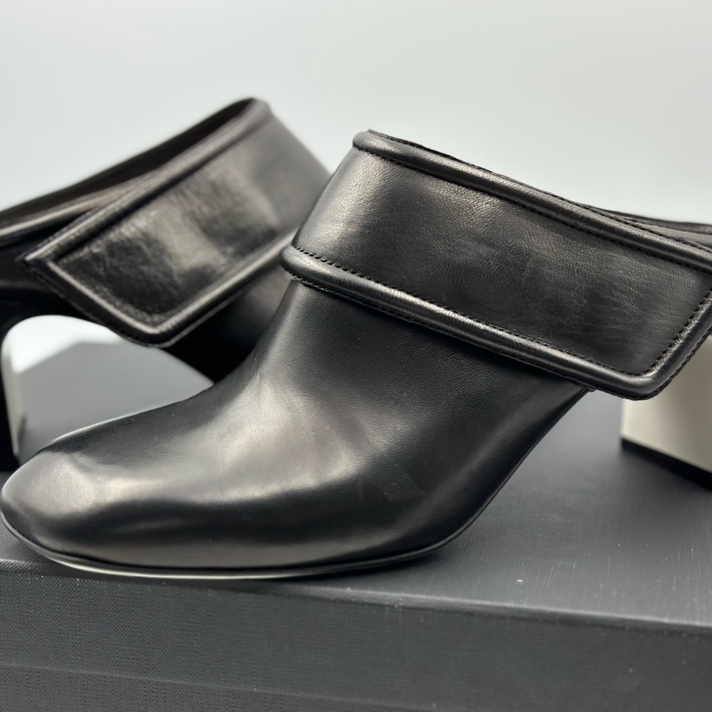 Rag and Bone size 37 slides made in Italy